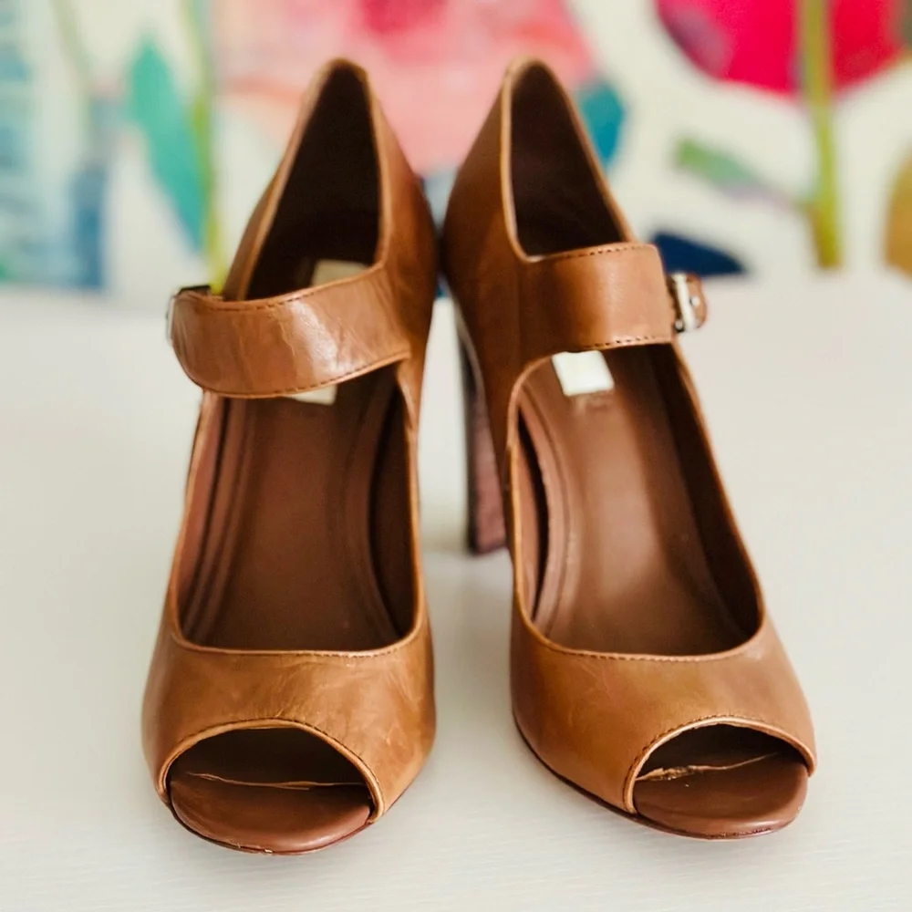 LAUREN by Ralph Lauren Brown Leather Peeptoe Mary Jane Heels - Picture 5 of 5